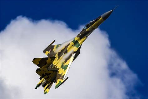 Ir N Confirma La Adquisici N De Cazas Sukhoi Su De Rusia