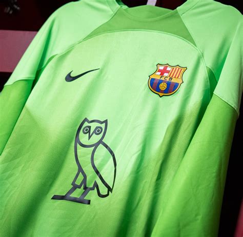 FC Barcelona 2022 23 GK Clásico 1 Tenue