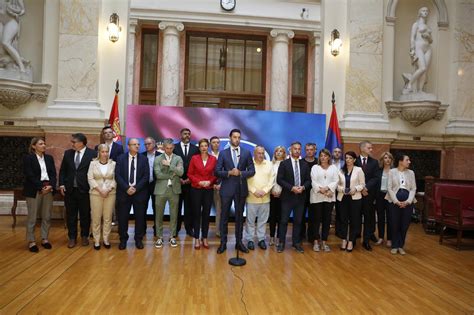 Zbog čega je opozicija potpuno promenila stav o izborima Blic