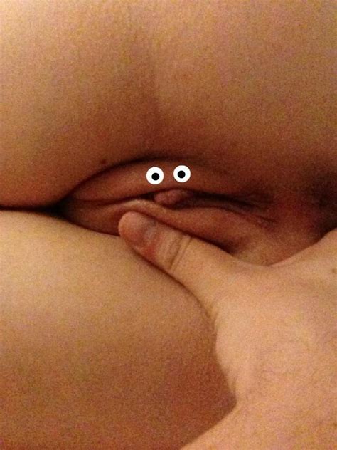 Funny Pussy Pictures These Girls Do Crazy Stuff With Their Vaginas