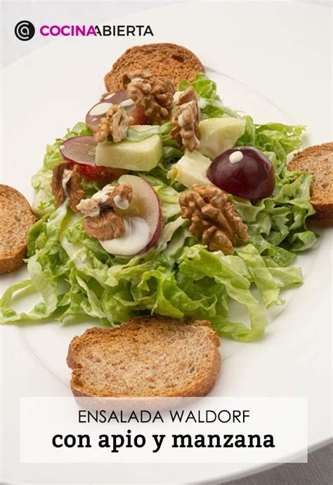 Ensalada Waldorf con apio y manzana la receta de Arguiñano de Karlos