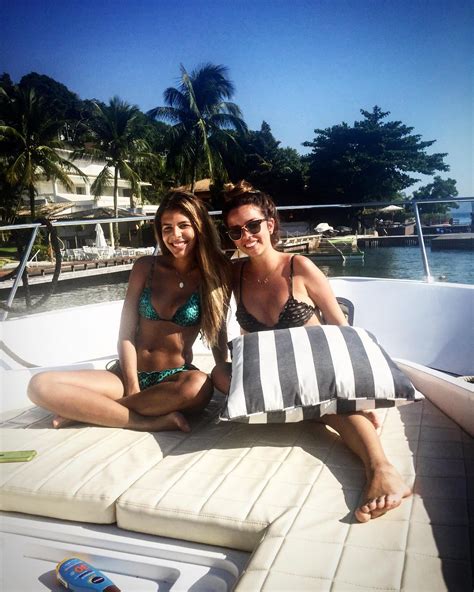 Two Girls In A Boat Porn Pic