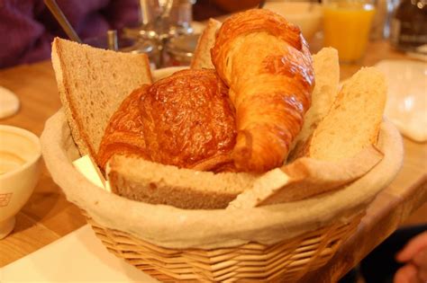 Where to find the best croissant in Paris