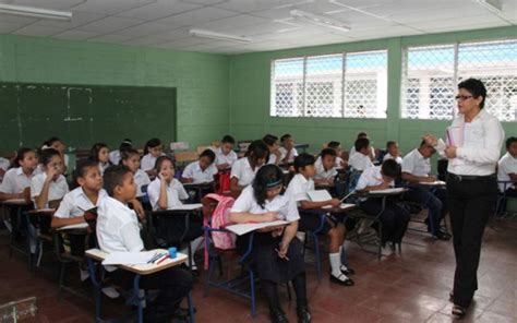 Escuelas De Honduras Retornarán A Clases Semipresenciales A Finales De