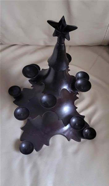 Cast Metal Christmas Tree Tealight Candle Holder