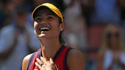 Us Open Die 18 Jährige Emma Raducanu überrascht Belinda Bencic Im