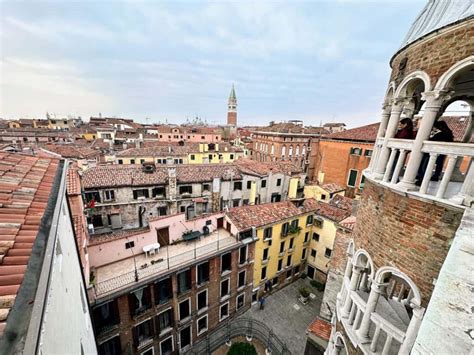 Scala Contarini Del Bovolo A Kid Friendly Tower Climb In Venice Mom