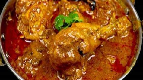 Recipe Of Mouth Watering Chicken Curry In Hindi संडे को बनाना है फन