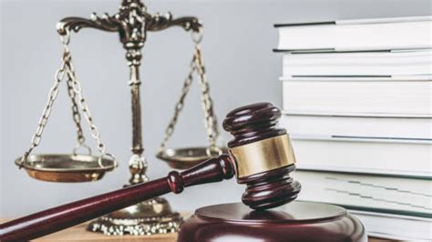 20 Best Accredited Online Law Schools In 2023