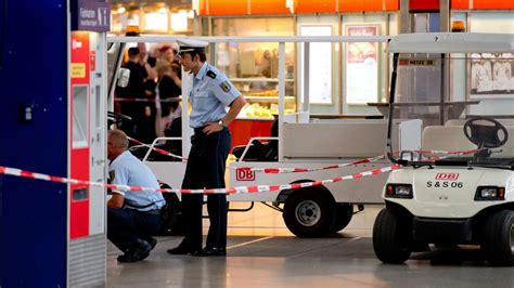 München Entwarnung Am Hauptbahnhof Nach Sprengstoff Alarm Gesperrt