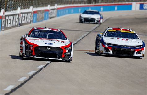 NASCAR Ford Teams Fade At Texas 2023: Video