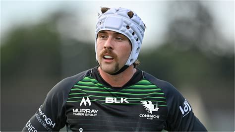 Mack Hansen set for Connacht debut against Cardiff