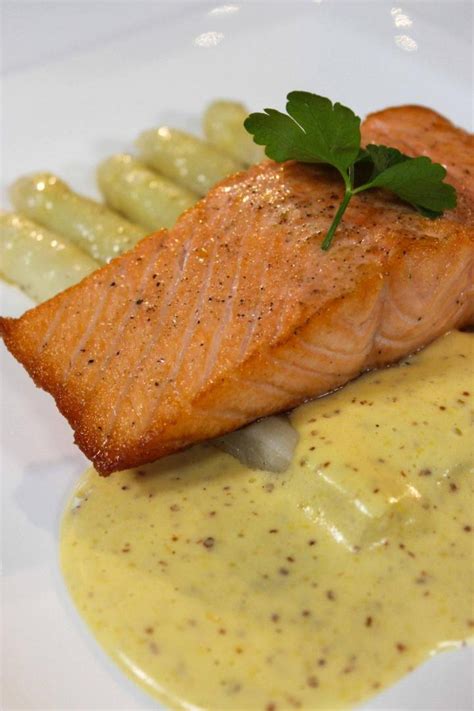 Asperges Met Zalm En Dijonnaisesaus Recepten Njam