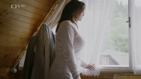 Nude Video Celebs Jitka Cvancarova Sexy Doktor Martin S01e06 07 2015