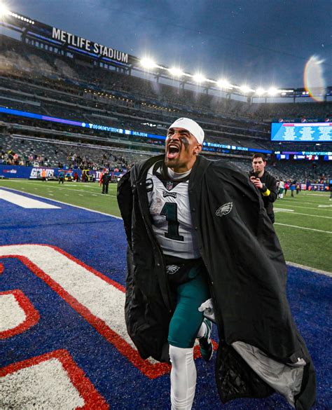 Eagles’ Darius Slay trolls Giants after blowout win - nj.com