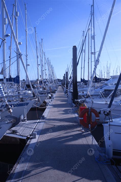 7 Lymington Photos, Pictures And Background Images For Free Download