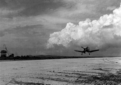 Asisbiz Vought F4u 1a Corsair Vmf 114 White 318 Landing At Peleliu 17th