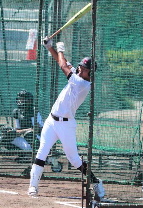 【甲子園】広陵のボンズ・真鍋慧、宿舎では「プロ野球見てます」阪神森下の打撃にクギ付け 高校野球夏の甲子園写真ニュース 日刊スポーツ