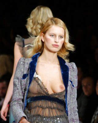 Karolina Kurkova Nude Porn Pictures XXX Photos Sex Images 1411495 PICTOA