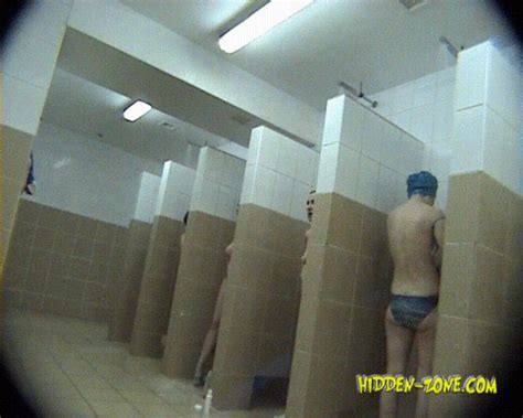 Nude Girls Are Caught In Changeroom Showroom Bath Page