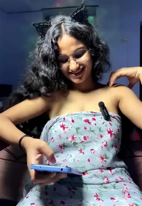 New Viral Beautiful Tamil Girl Khadija Real All Leaked Nude Videos