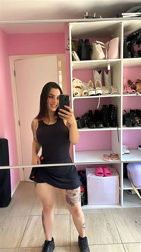 My Outfit Makes You Very Hot R Gymgirls