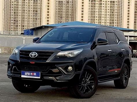 Toyota Fortuner VRZ TRD 2 4AT 2020 Hitam KM 16rb Siap Pakai Dijual