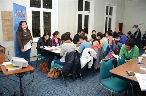 Comenzó Curso de Inglés para egresados de la UACh Noticias UACh