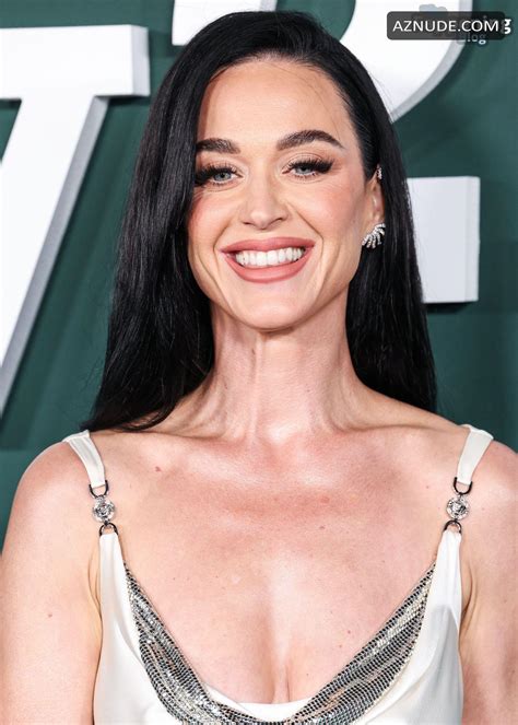 Katy Perry Sexy Shows Off Her Hot Pokies In A Stunning White Silk Dress At Baby Baby Gala Event