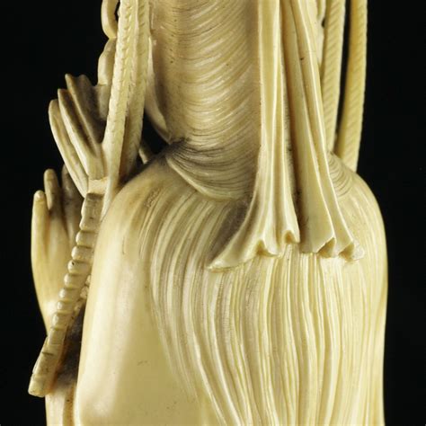 Chinese Ivory Sculpture