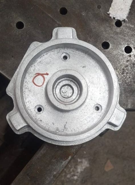 Round Flanges Cover Aluminium Casting Pattern For Industrial Size 4