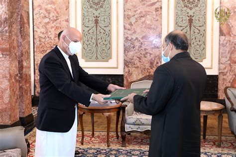 Ghani Accepts Credential Of Pakistan New Ambassador To Kabul Khaama Press