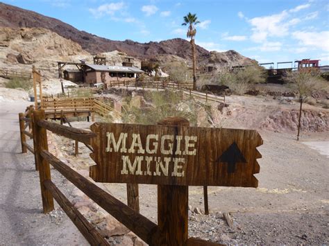 Where To Find The Mojaves Greatest Ghost Towns Kcet