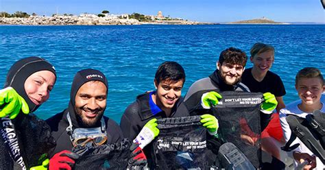 Vita Marina Biodiversita Madrepora Arancione Evasioni Blu Diving