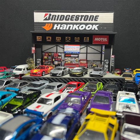 Hot Wheels Tomica Majorette โมเดลรถเหลกมอสอง มตำหนบางคน หลายสเกล เลนกบ 1 64 Shopee Thailand