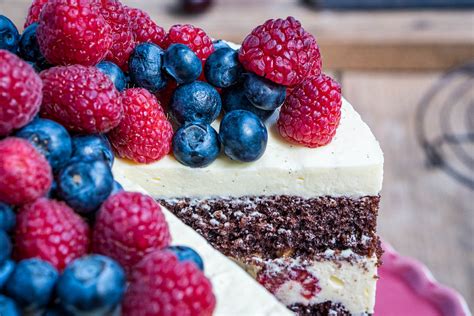 Ein Rendezvous Mit Schoko Und Beeren Schoko Beeren Torte Mit