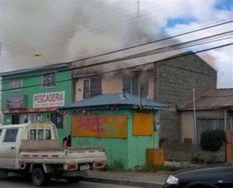 Incendio Destruyo Gran Parte De Una Vivienda En El Sector De La PoblaciÓn Carlos IbaÑez La Voz