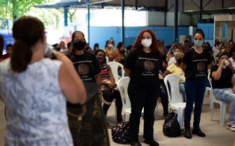 Nova turma do projeto Mulheres Mãos à Obra tem início em Volta