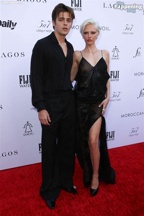 Delilah Belle Hamlin Delilahbelle Nude OnlyFans Leaks Fappening FappeningBook