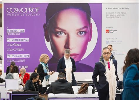 Mila Visitatori A Cosmoprof Bologna Beautytobusiness