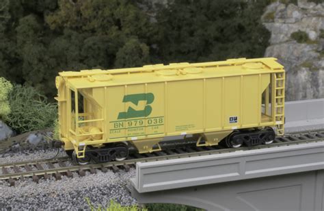 Ho Trainman Ps 2 2 Bay Covered Hopper Ho Scale Trainman Atlas Model