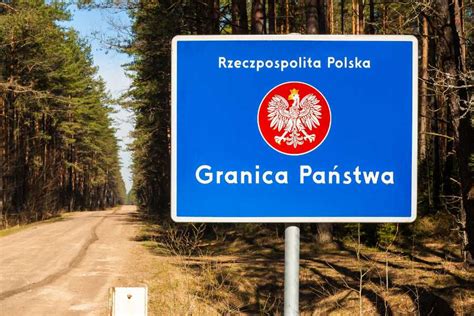 Polska wprowadza zakaz wjazdu samochodów zarejestrowanych w Rosji