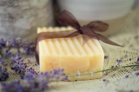 How To Make Tallow Soap Recipe Diy Tutorial Bumblebee Apothecary