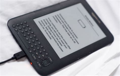 How To Charge A Kindle With A Critical Battery Error