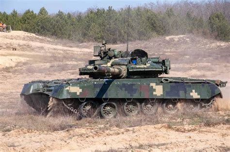 Бронетанковий щит України: Т-80 - Nova