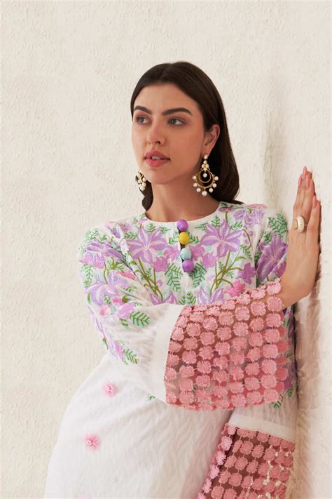 Zara Hayaat EID Lawn Buy Online 5 Star Ratings