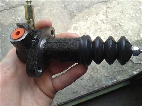 Солярис: причины и ремонт неисправностей главного цилиндра сцепления