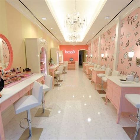 New York S 38 Best Beauty Stores Spas And Salons Beauty Store