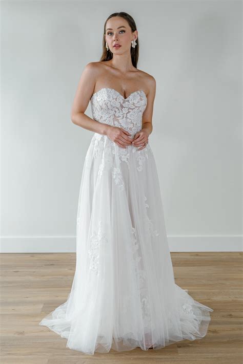 Designer Wedding Gowns | Lillian Ruth Bride | East Tennessee