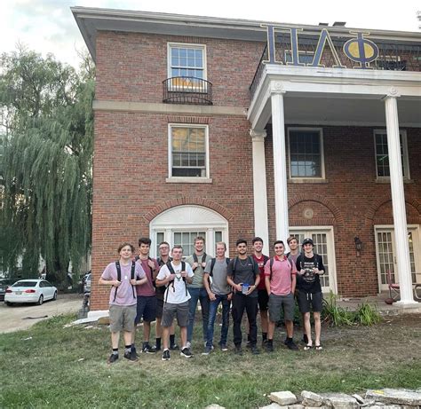 Uw Madison Buys House Pi Lambda Phi Fraternity